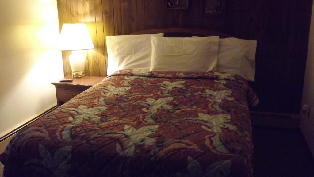 Lakeview Motel Two Rivers Δωμάτιο φωτογραφία