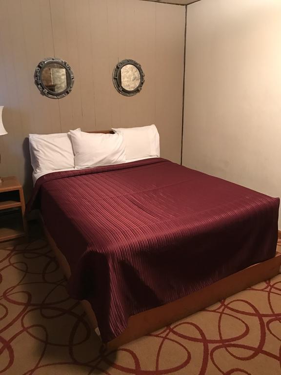 Lakeview Motel Two Rivers Εξωτερικό φωτογραφία